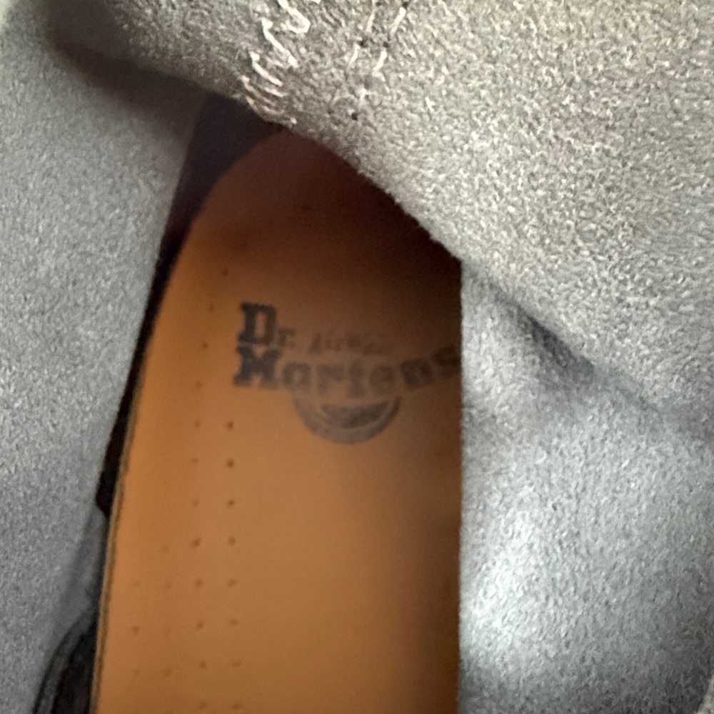 Dr. Martens 1460 Pascal Womens Size 7 Black and Gray Marble 8-Eye Lace-Up Boots - Picture 10 of 10